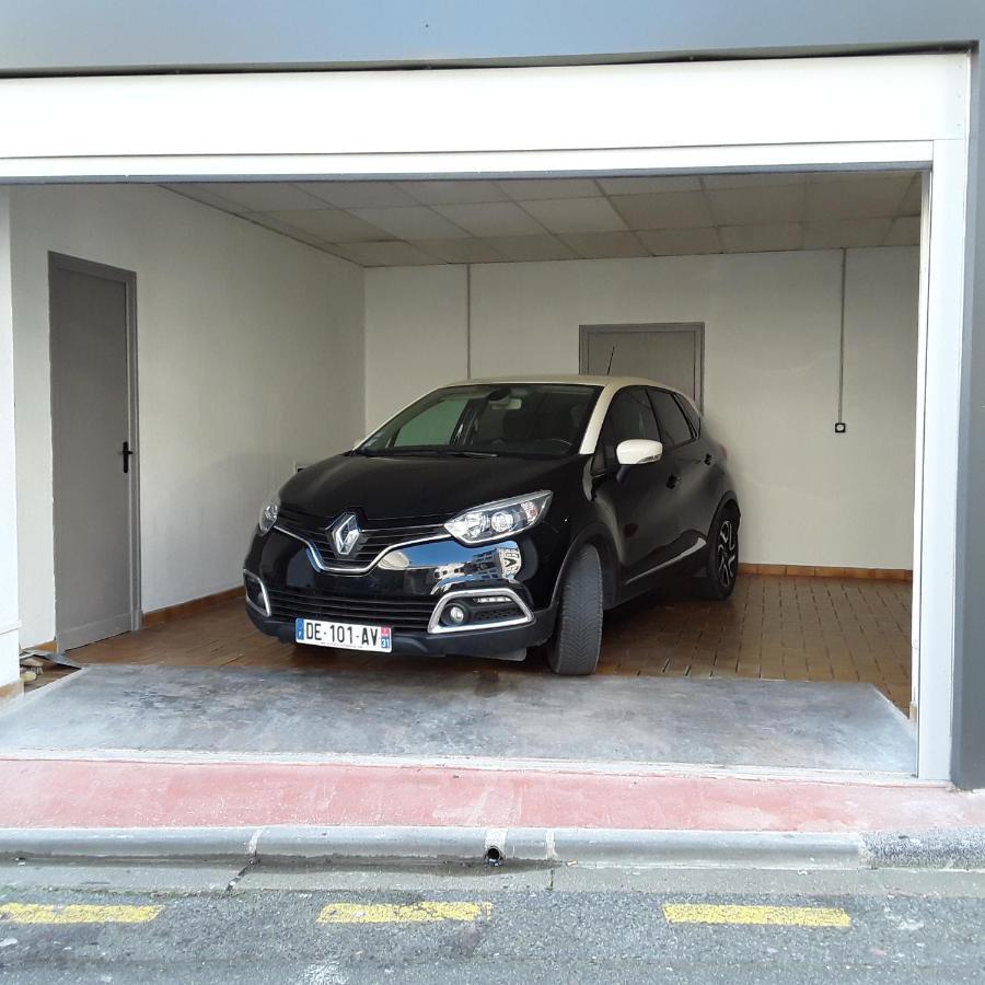 Maison De Ville Avec Garage Et Terrasse 卢德 外观 照片